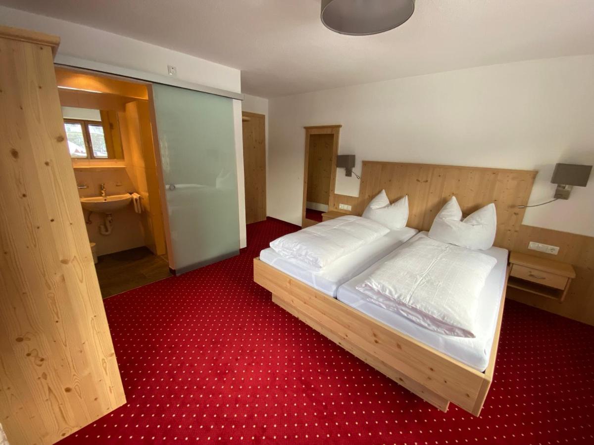 Pension Kandaharblick Pettneu am Arlberg Dış mekan fotoğraf