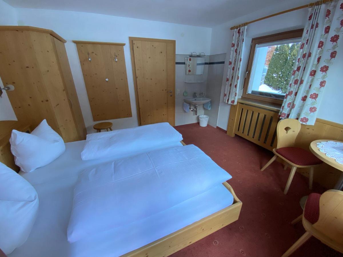 Pension Kandaharblick Pettneu am Arlberg Dış mekan fotoğraf